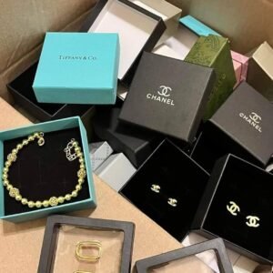 Wholesale Jewelry Liquidation Pallets