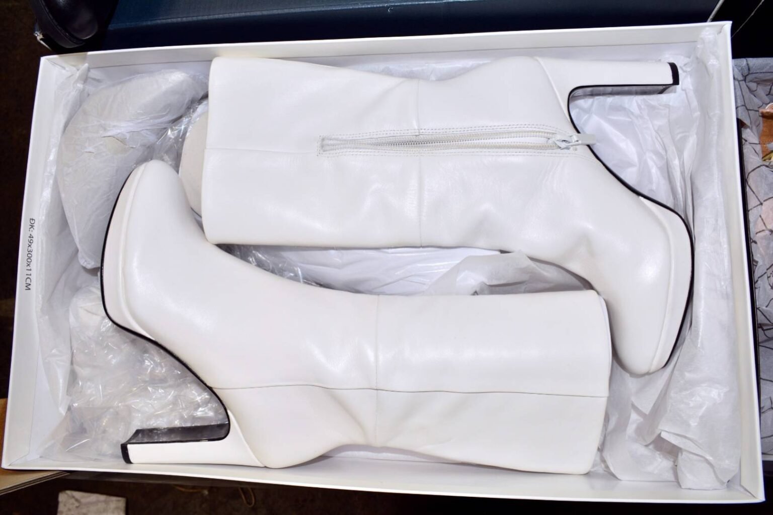 Assorted Shelf Pull Fall/Winter Womens Shoes - Image 3