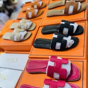 Hermes Oran Sandal Pallets
