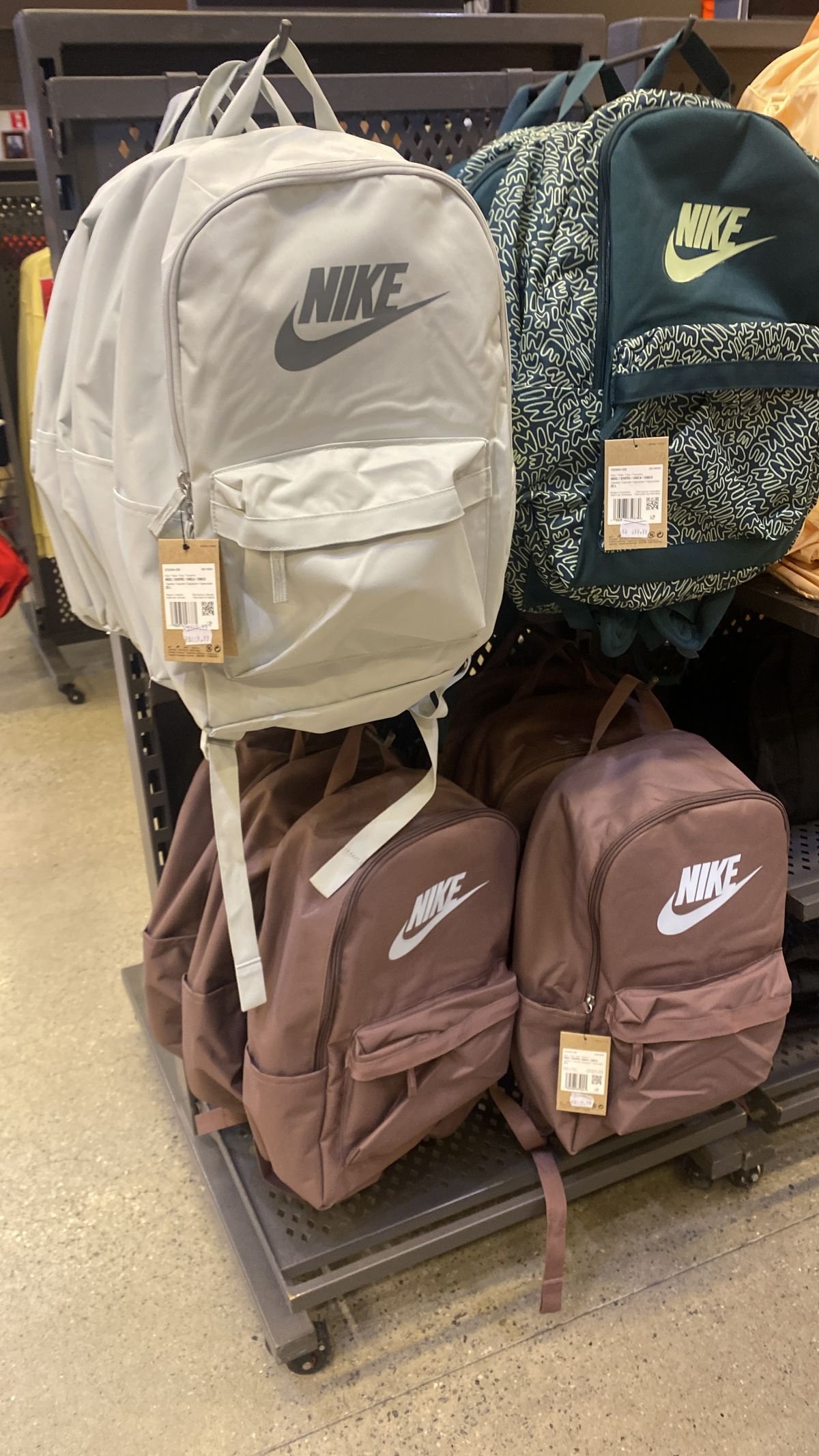 Wholesale Nike Backpack - Image 4