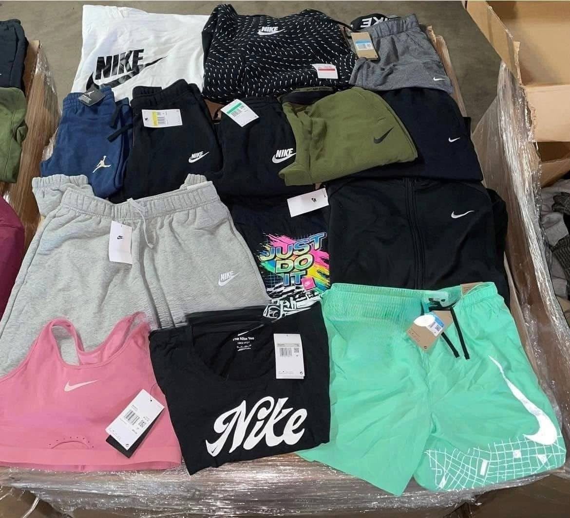 Wholesale Nike Clothing - Image 3