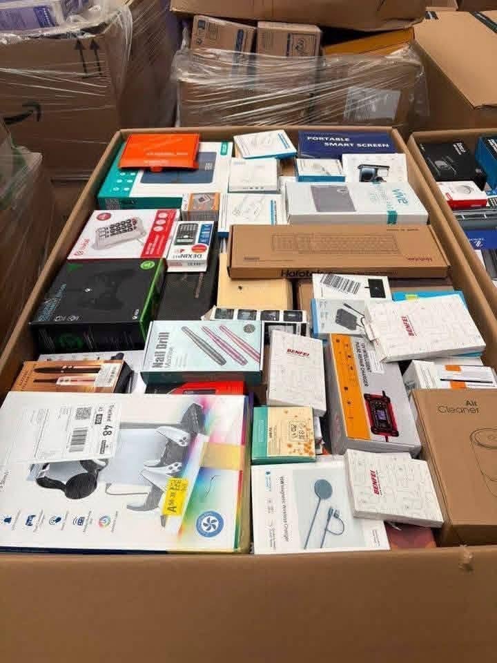 Wholesale Amazon Electronic Pallets - Image 2