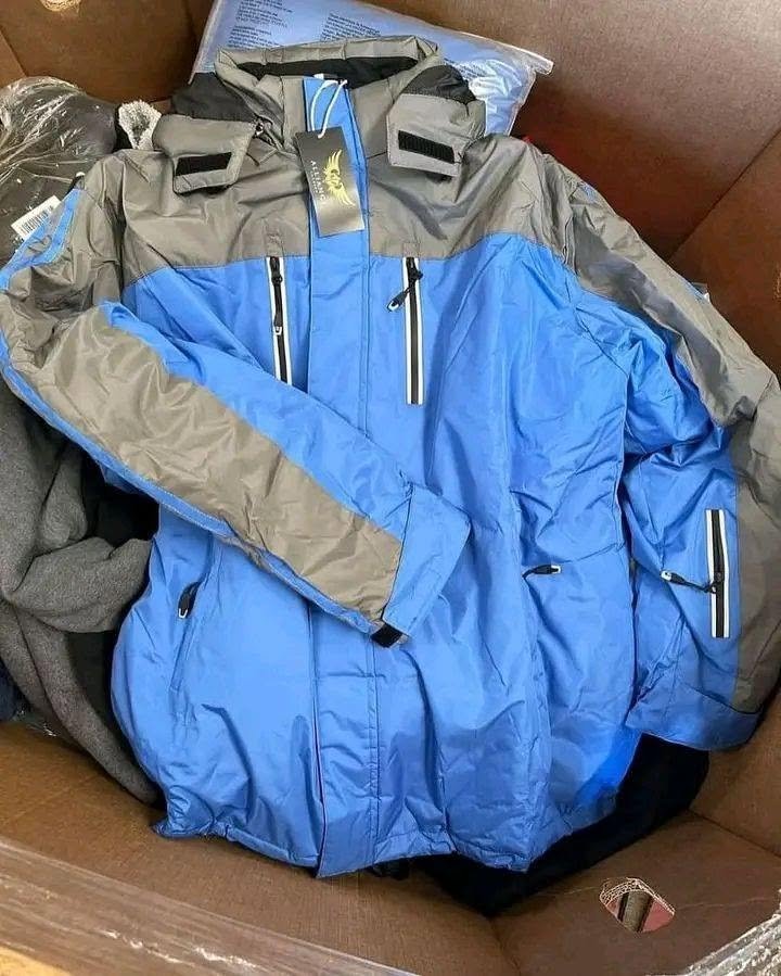 Wholesale Jackets Liquidation Pallets - Image 7